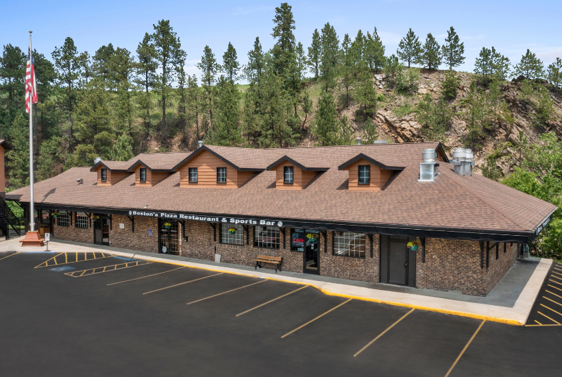 Click Big Deals - Take a bite out of this deal! Save 50% Boston’s Restaurant and Sports Bar located in the Deadwood Gulch Gaming Resort. Get a $50 voucher for ONLY $25