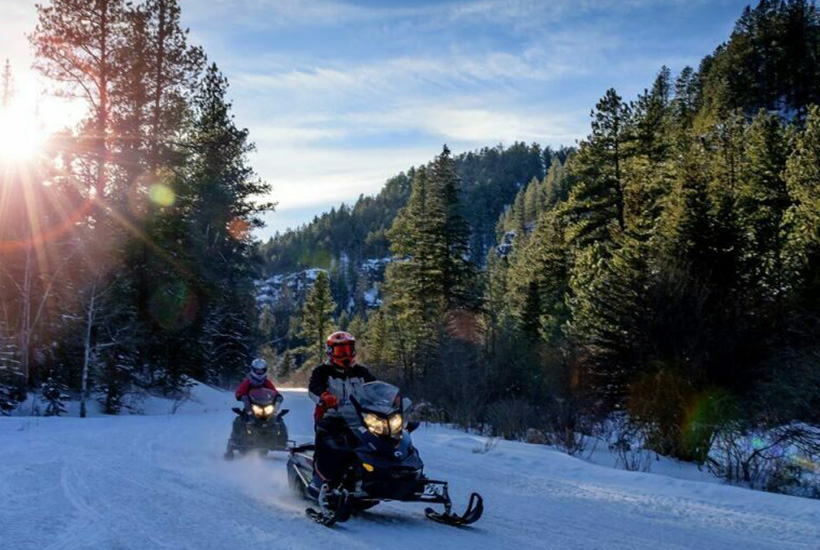 Dash through the Snow at Spearfish Canyon Lodge! Get a 8 Hour Snowmobile Rental AND $10 Food Certificate HALF PRICE NOW!