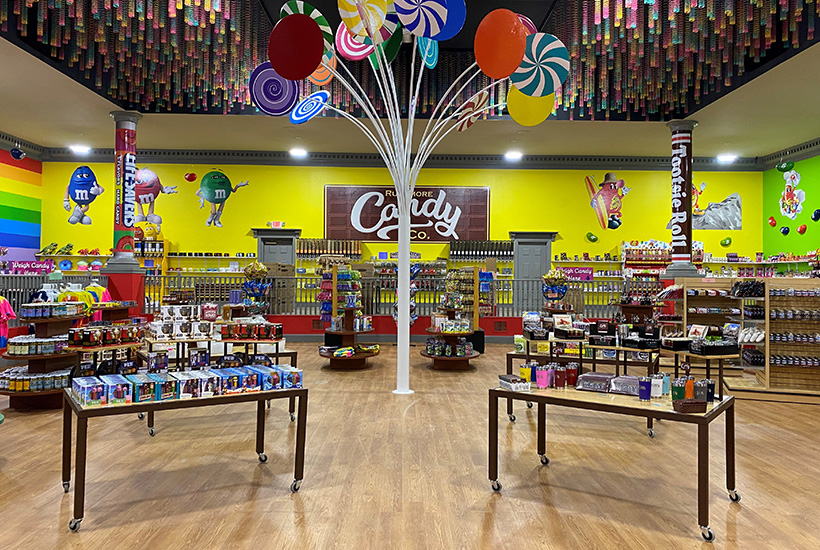 Click Big Deals - Feed Your Sweet Tooth at the LARGEST Candy store in SD, Rushmore Candy! Get a $20 Voucher For ONLY $10! 