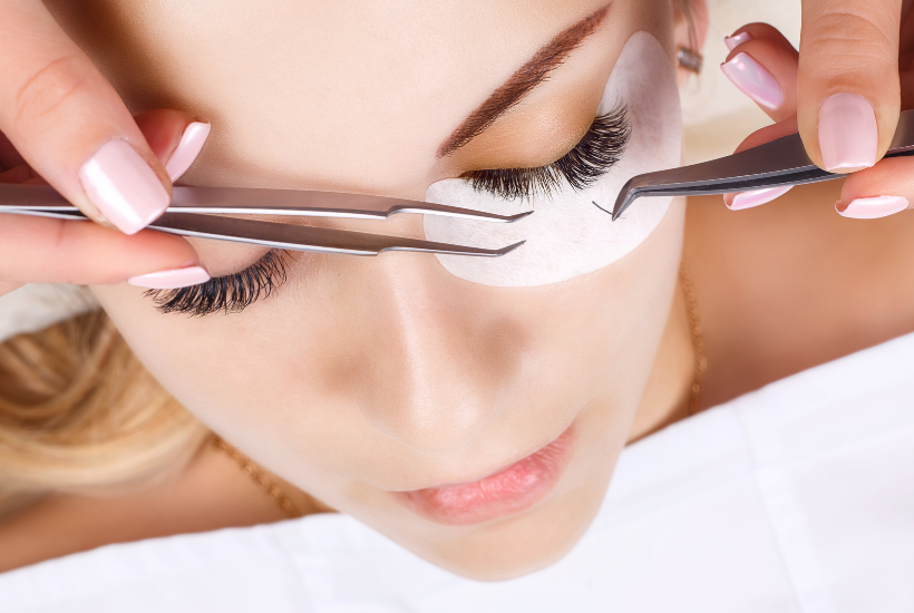 Winter Wonder Lash 50% SAVINGS at Quintessence Salon & Spa! Receive A FULL Set of Lashes A $200 Value ~ ONLY $100!